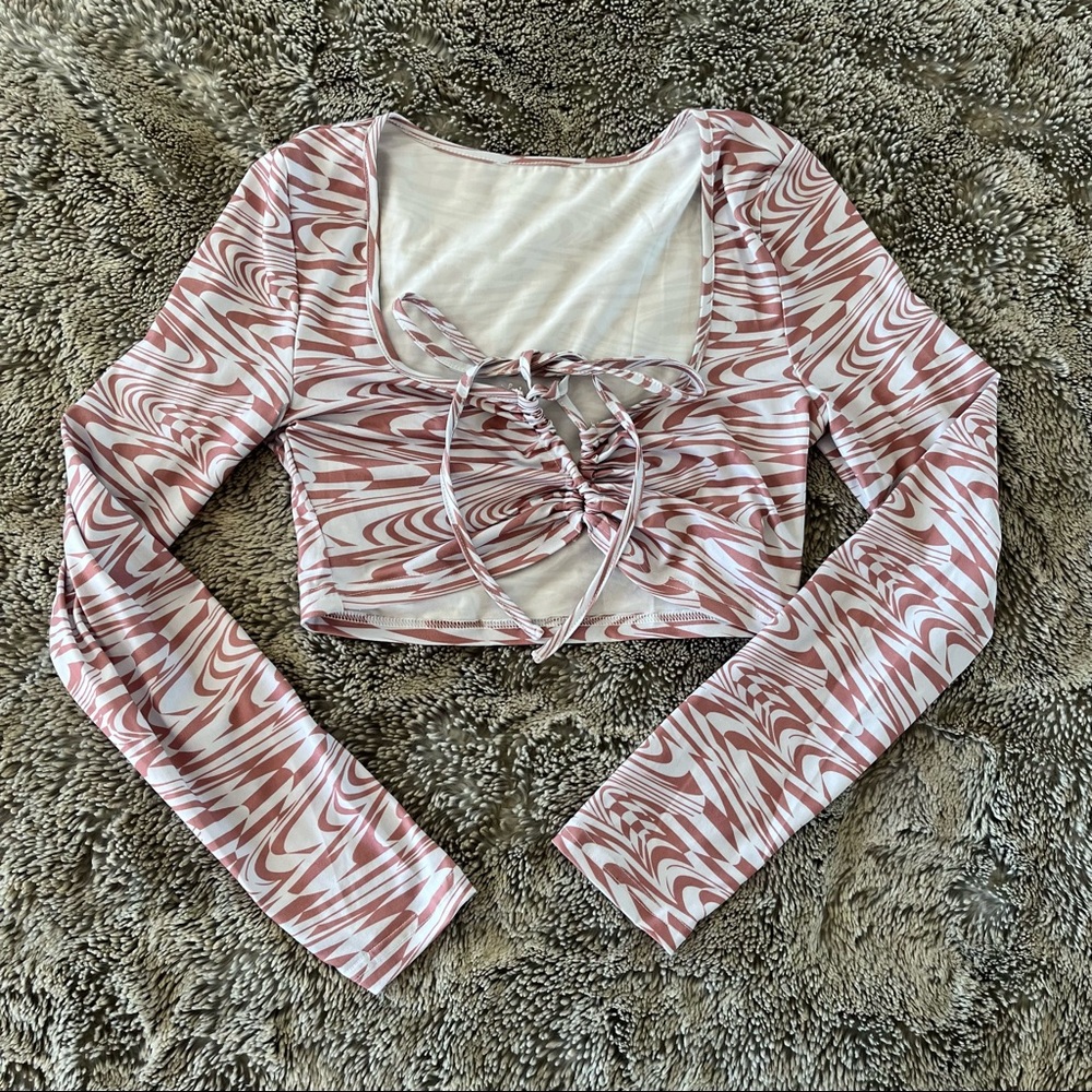 Cropped long sleeve